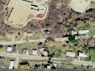 35 Currier Ave
