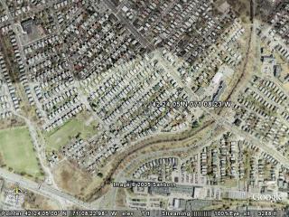 42 24 05 N 071 08 23 W