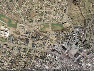 42 25 04 N 071 09 19 W