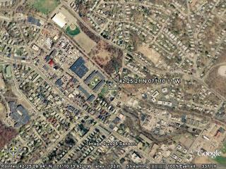 42 25 21 N 071 10 11 W