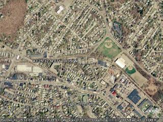 42 25 32 N 071 10 35 W