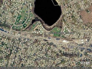 42 25 33 N 071 11 21 W