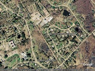 42 26 20 N 071 12 39 W