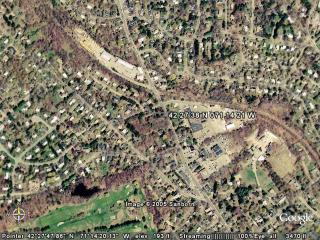 42 27 38 N 071 14 21 W