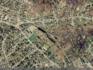 42 26 42 N 071 13 04 W